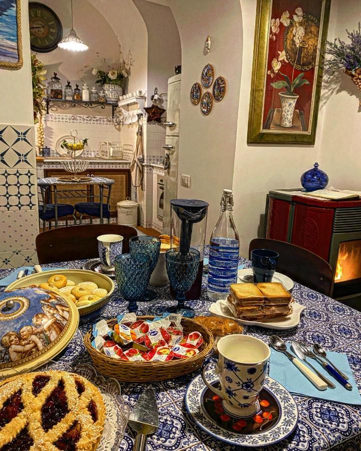 La Casa Degli Angeli Bed and Breakfast Salerno Eksteriør billede